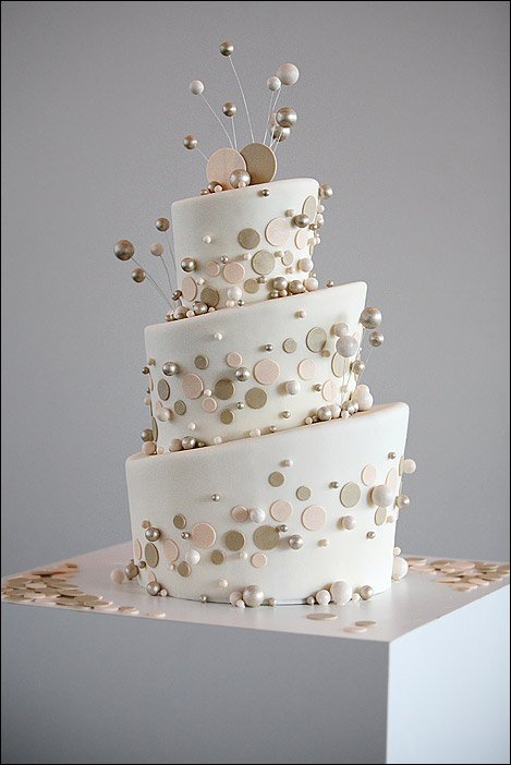 Gateaux cake at chambers art hotel minneapolis