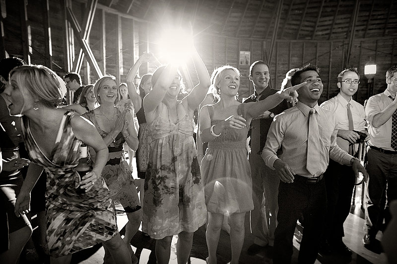wedding reception dance at round barn farm reception 04